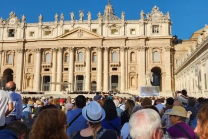 vaticano-condena-padre-acusado-de-abuso-em-escola-de-coroinhas-papais