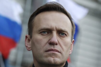 navalny-esteve-perto-de-ser-libertado-em-troca-de-prisioneiro-russo-que-estava-na-alemanha,-diz-aliada