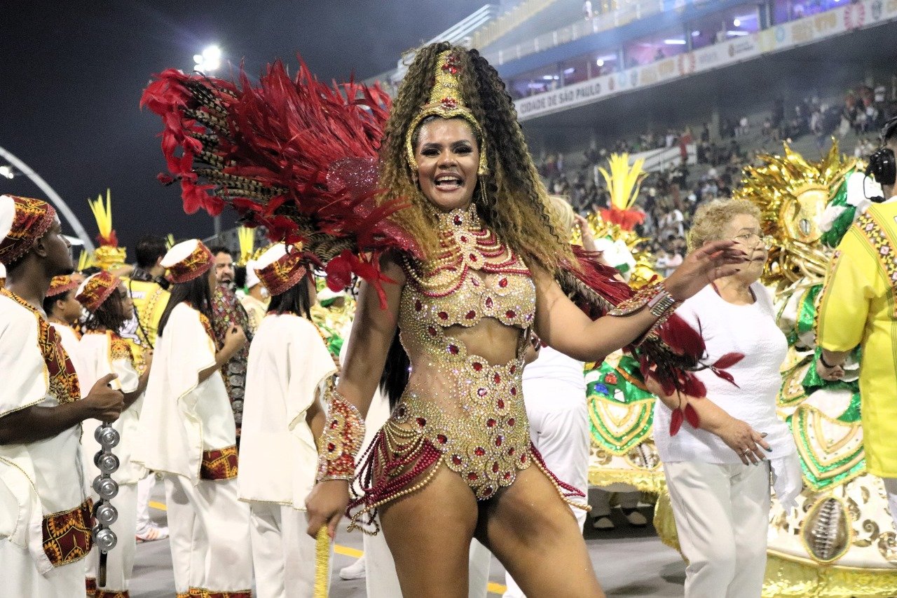 fotos:-desfile-da-unidos-de-sao-miguel-no-carnaval-2024