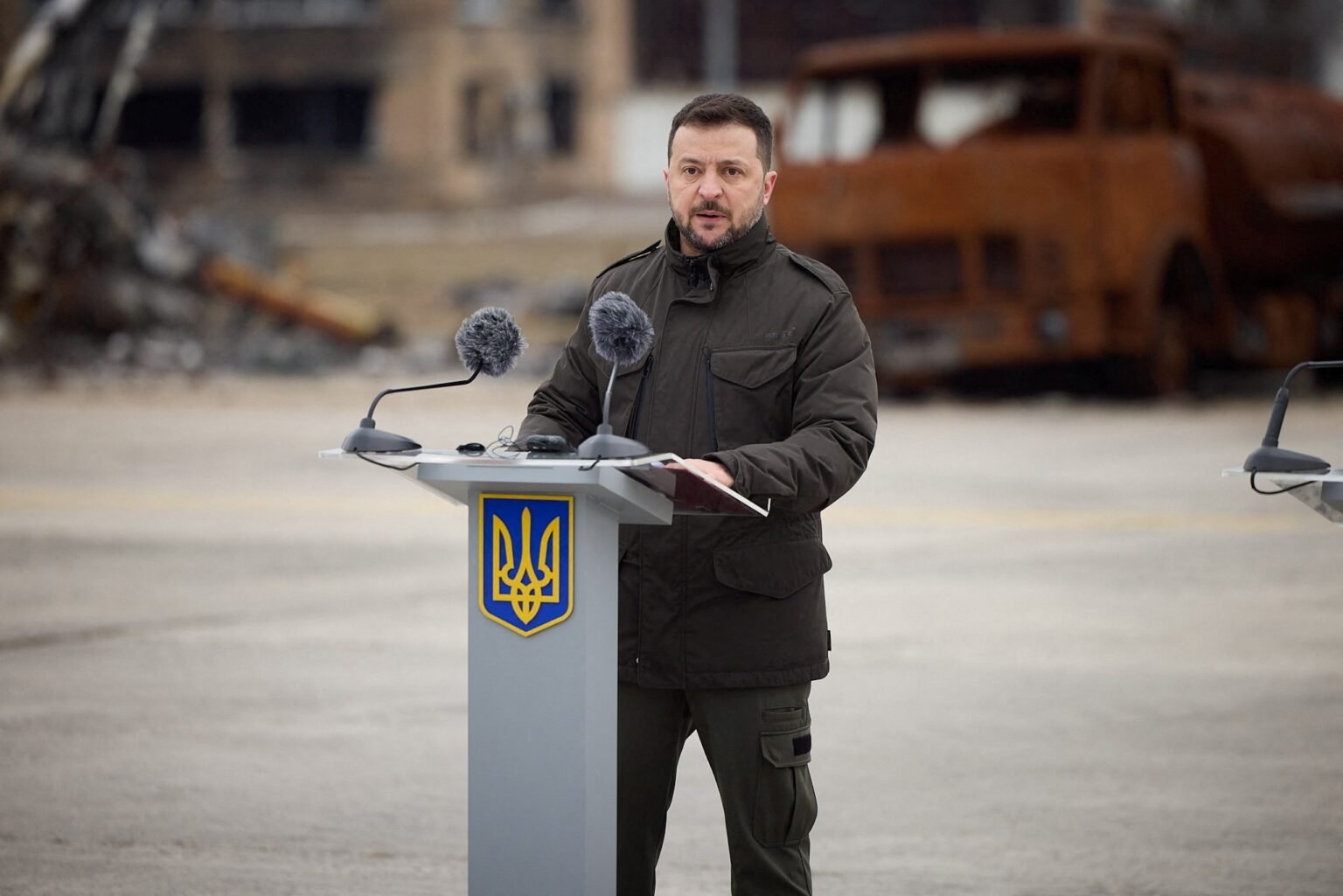 zelensky-promete-derrotar-a-russia-no-segundo-aniversario-da-guerra