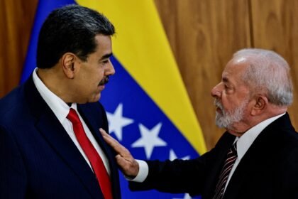 em-sao-vicente-e-granadinas,-lula-se-reune-nesta-sexta-com-nicolas-maduro