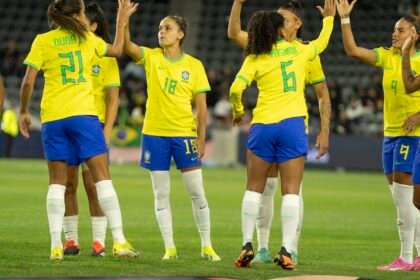 brasil-derrota-mexico-e-se-garante-na-decisao-da-copa-ouro-feminina