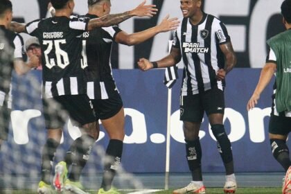 junior-santos-comanda-botafogo-em-vitoria-sobre-o-bragantino