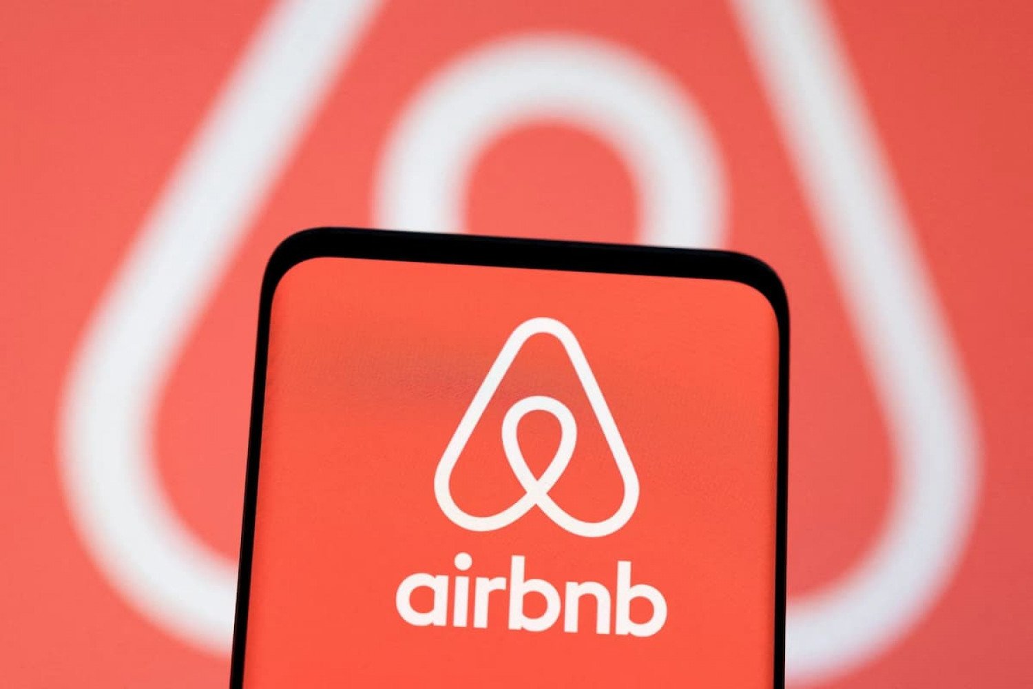 airbnb-divulga-regras-sobre-uso-de-cameras-nos-imoveis;-veja