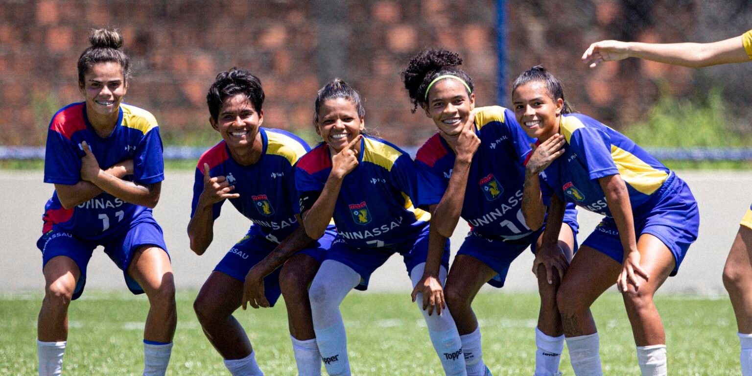 jubs-promovem-maior-participacao-feminina-no-futebol-universitario