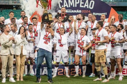 vitoria-empata-classico-e-volta-a-ser-campeao-baiano-apos-sete-anos