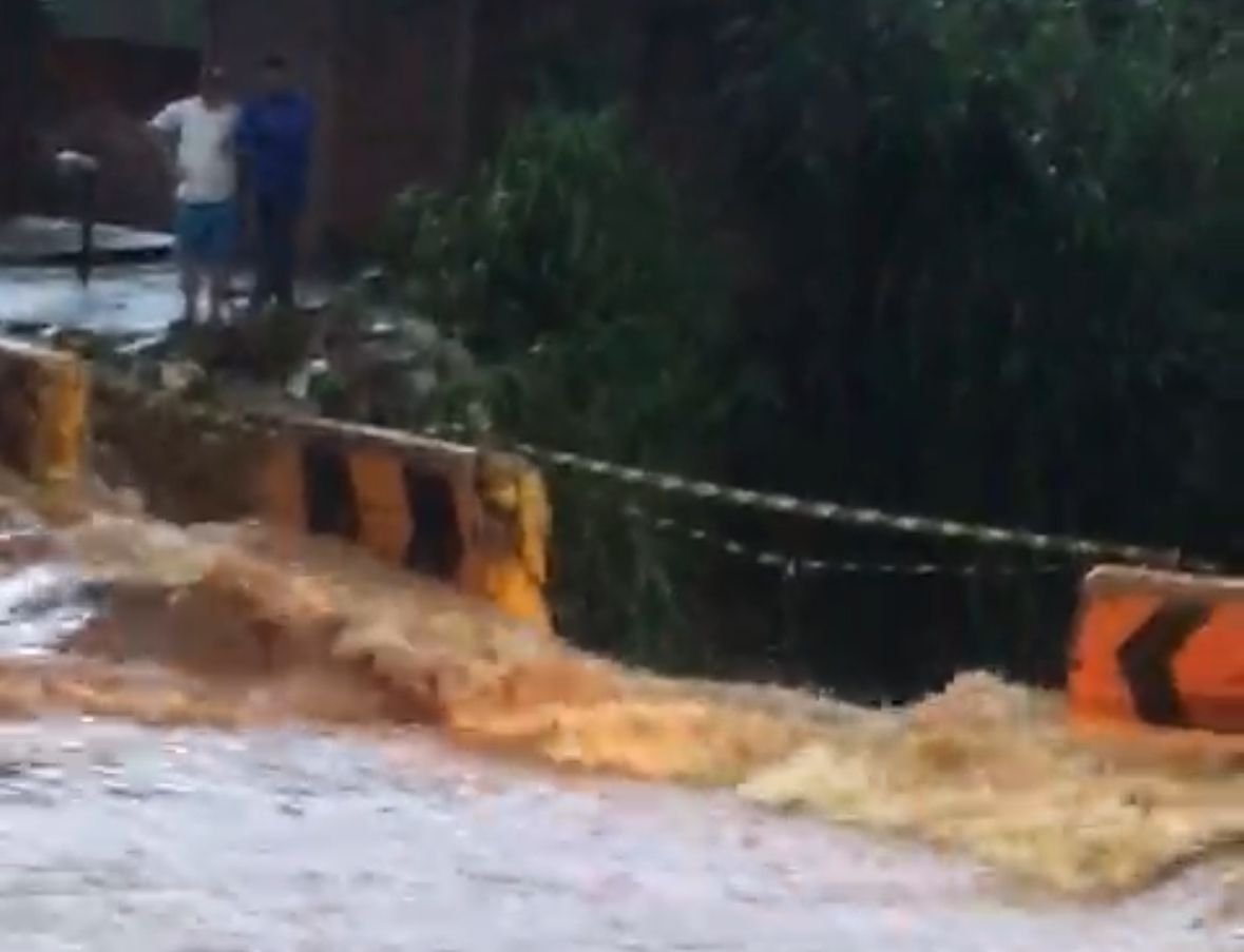 chuva-volta-com-alagamentos-e-inundacoes-em-anapolis;-veja-os-estragos