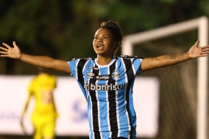 gremio-vence-classico-com-internacional-no-brasileiro-feminino