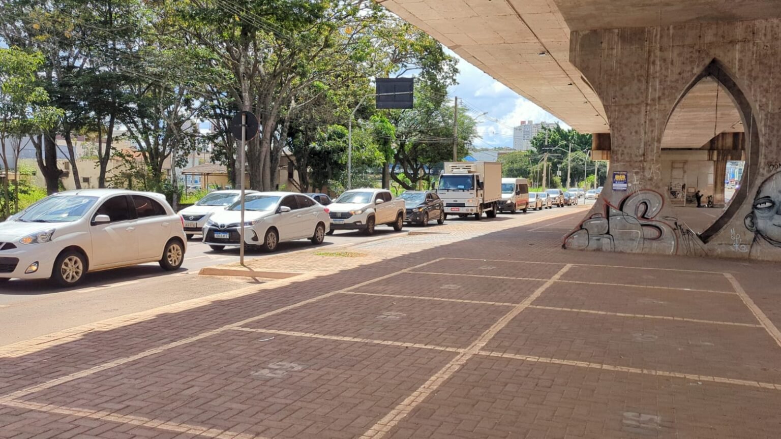 motoristas-de-anapolis-podem-perder-cnh-por-conta-de-infracao-gravissima-na-avenida-brasil