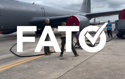 e-#fato:-jacare-de-tres-metros-e-achado-entre-pneus-de-aviao-militar-e-capturado-nos-eua;-video