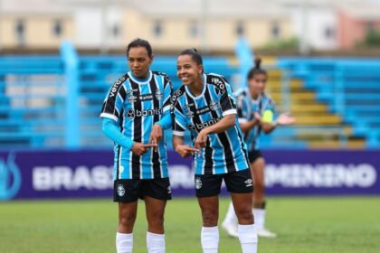 gremio-goleia-avai/kindermann-por-6-a-0-no-brasileirao-feminino