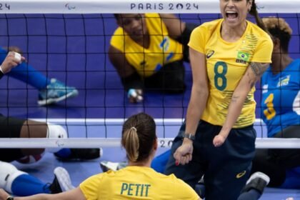 brasil-vence-ruanda-na-estreia-do-volei-sentado-feminino-em-paris-2024