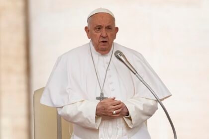 papa-francisco-pede-investigacao-para-determinar-se-acoes-de-israel-em-gaza-configuram-‘genocidio’