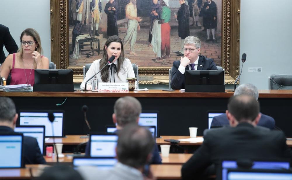 como-votou-cada-deputado-na-ccj-em-pec-que-pode-proibir-aborto-no-brasil