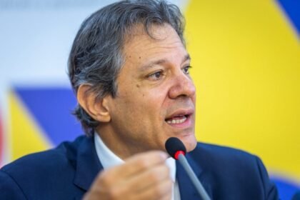 lula-fechou-entendimento-com-lira-e-pacheco-sobre-emendas,-diz-haddad