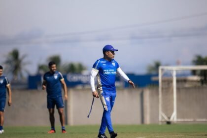 avai-anuncia-a-contratacao-do-tecnico-jair-ventura,-ex-goias