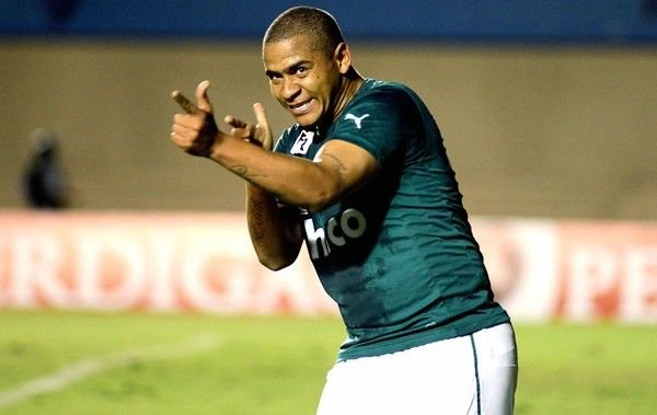 walter,-ex-goias,-e-o-novo-reforco-do-tupy-de-jussara