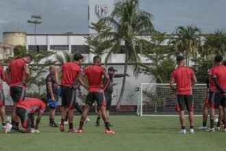 tencati-tem-varias-duvidas-para-escalar-atletico-goianiense-contra-o-novorizontino